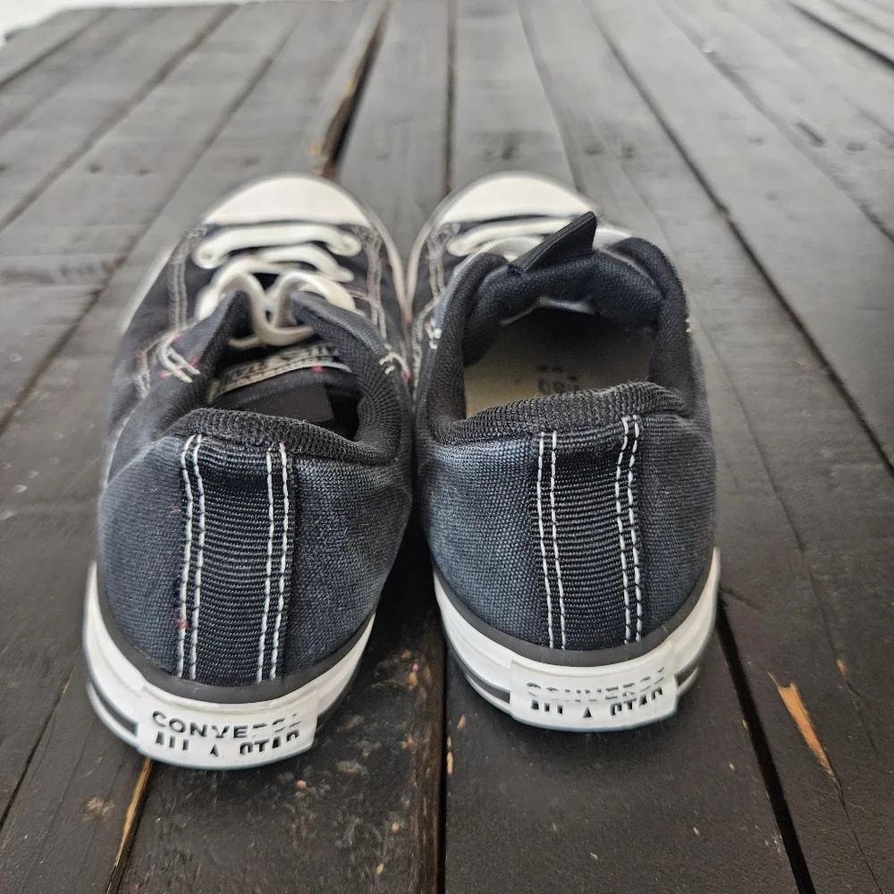 Converse Kids 2 Black White Low-Top Canvas Sneakers Pull Slip On Bump Toe Casual